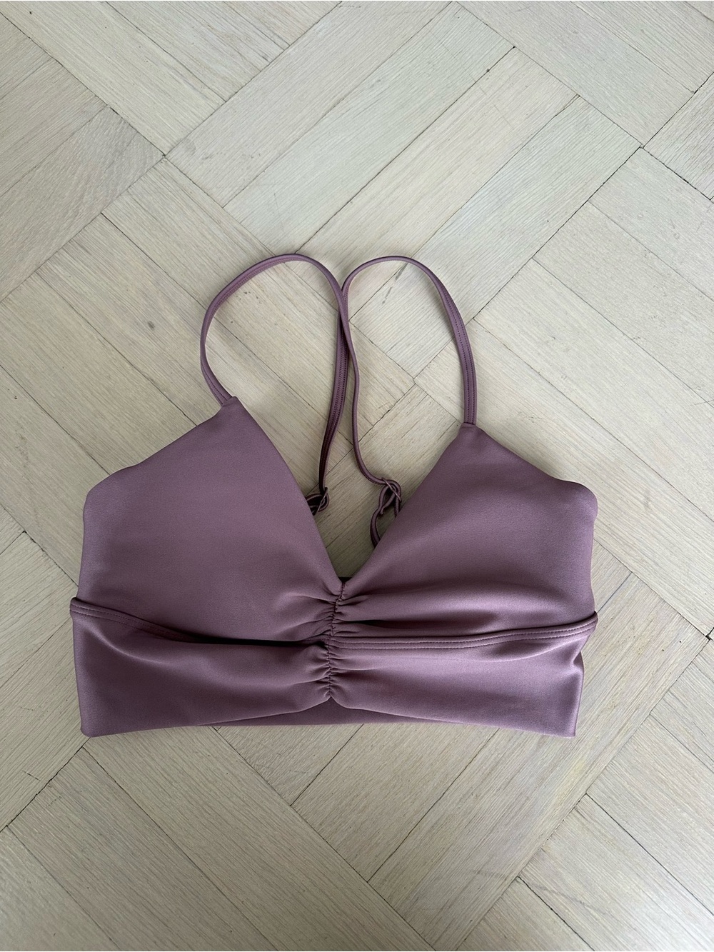 Alo Yoga Airlift Divine Bra Light Purple Plum XS